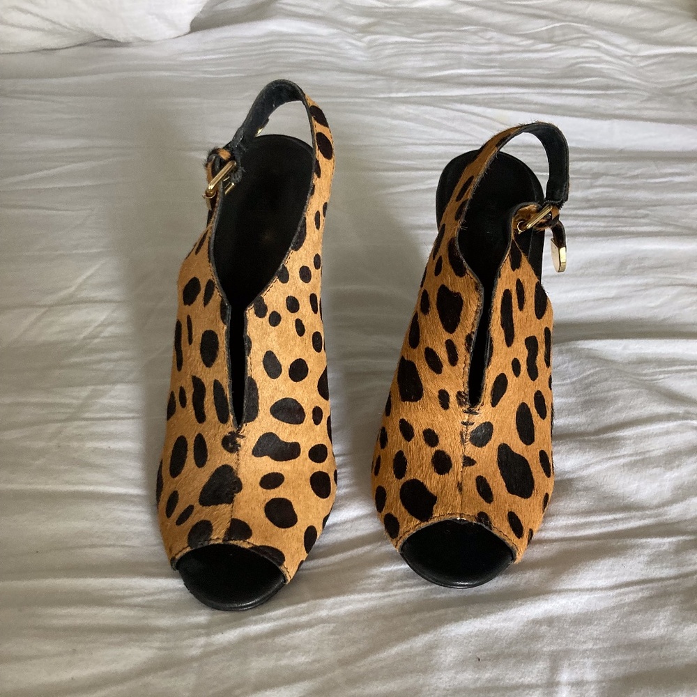 Rebecca Minkoff Sexy skin slingback pump